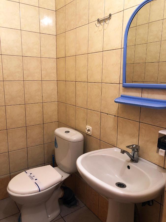 Comfort Hotel Chervonograd Bagian luar foto