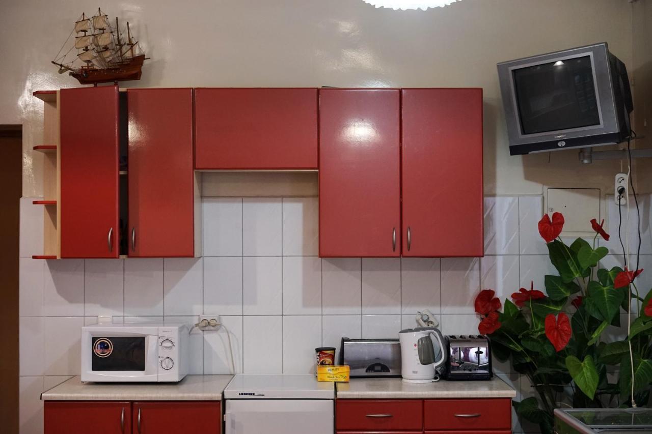 Comfort Hotel Chervonograd Bagian luar foto